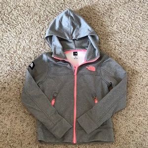 Never worn, north face zip up